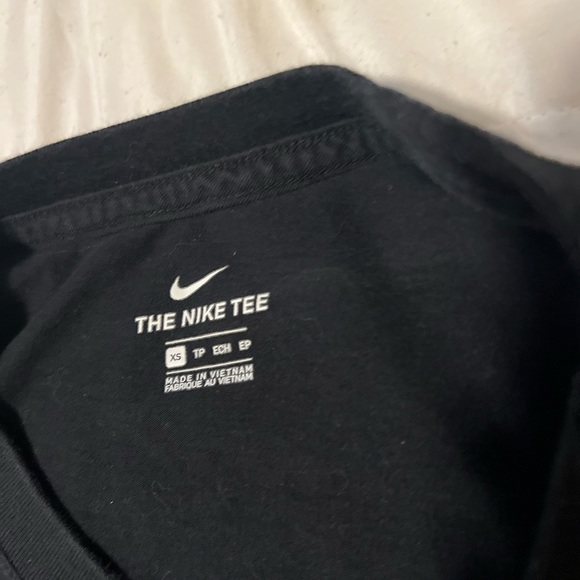 Nike crop top - Picture 3 of 4